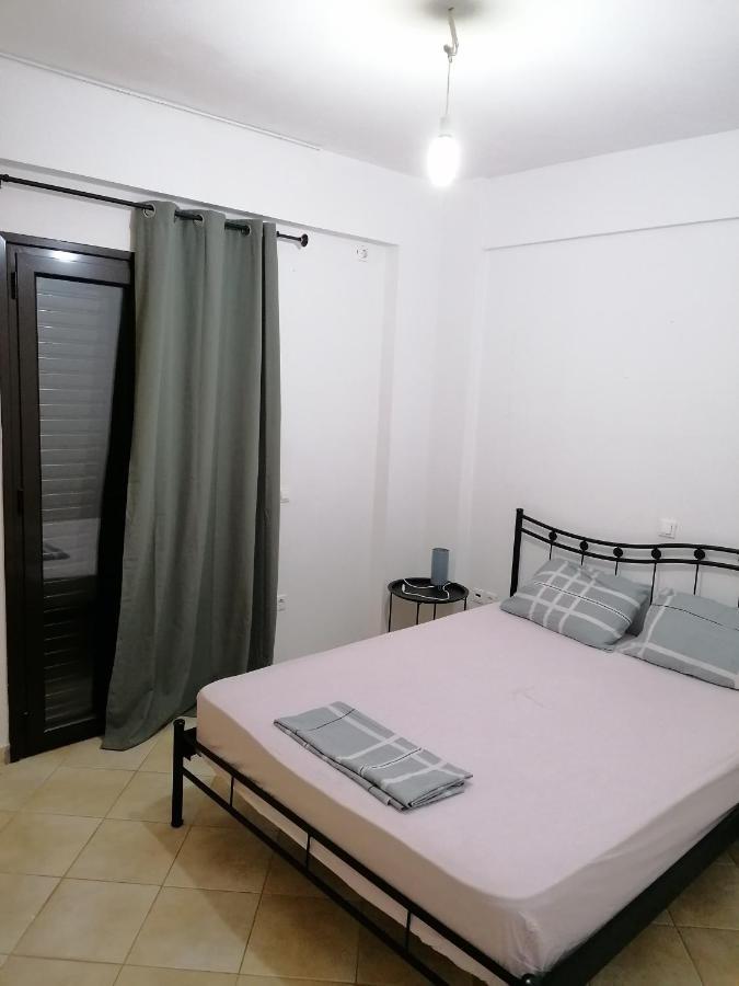 Alexis Apartment